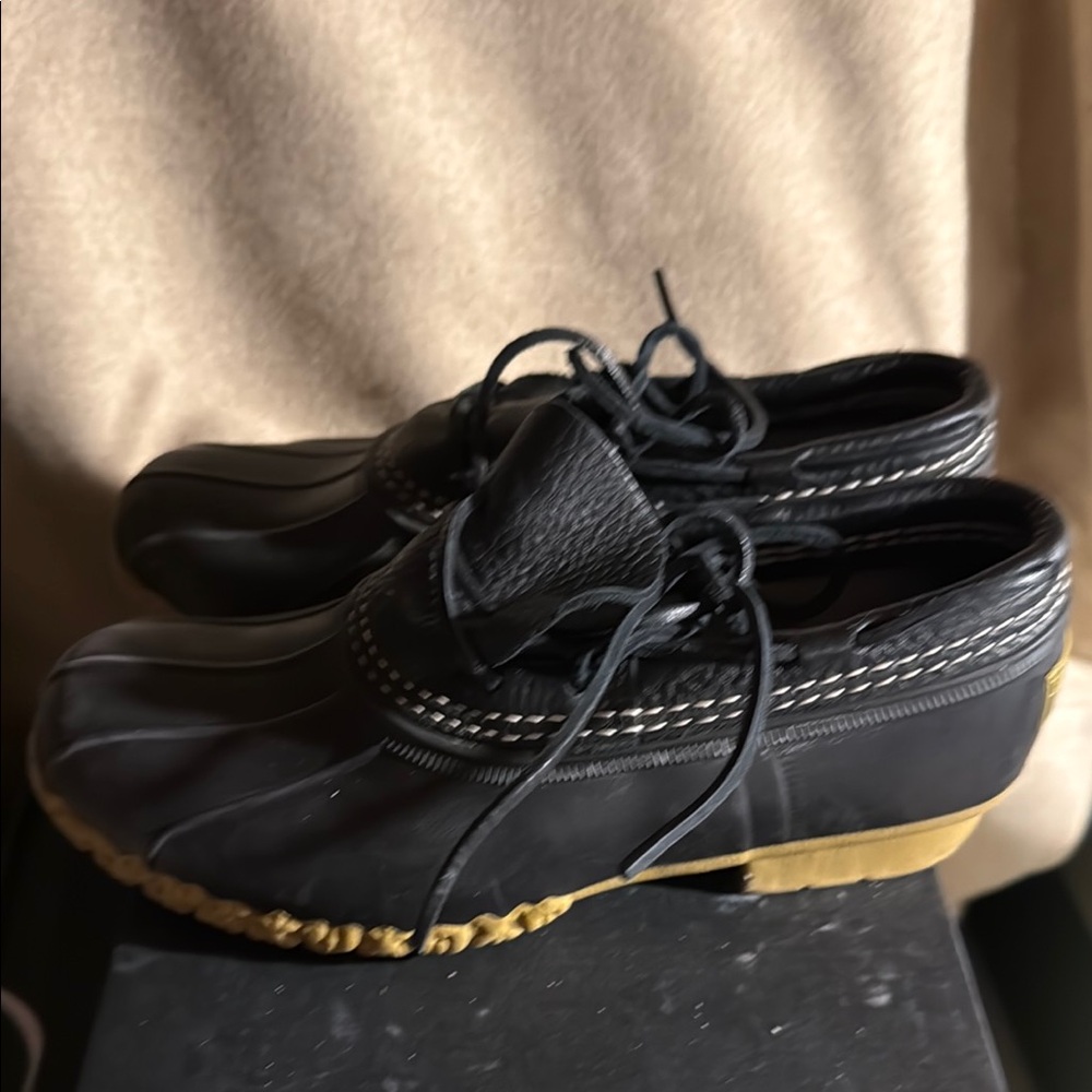 Women’s Black & Tan Shoes LL BEAN Duck Boots